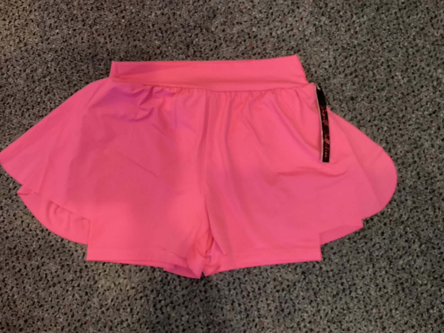 Suzette pink flowy shorts