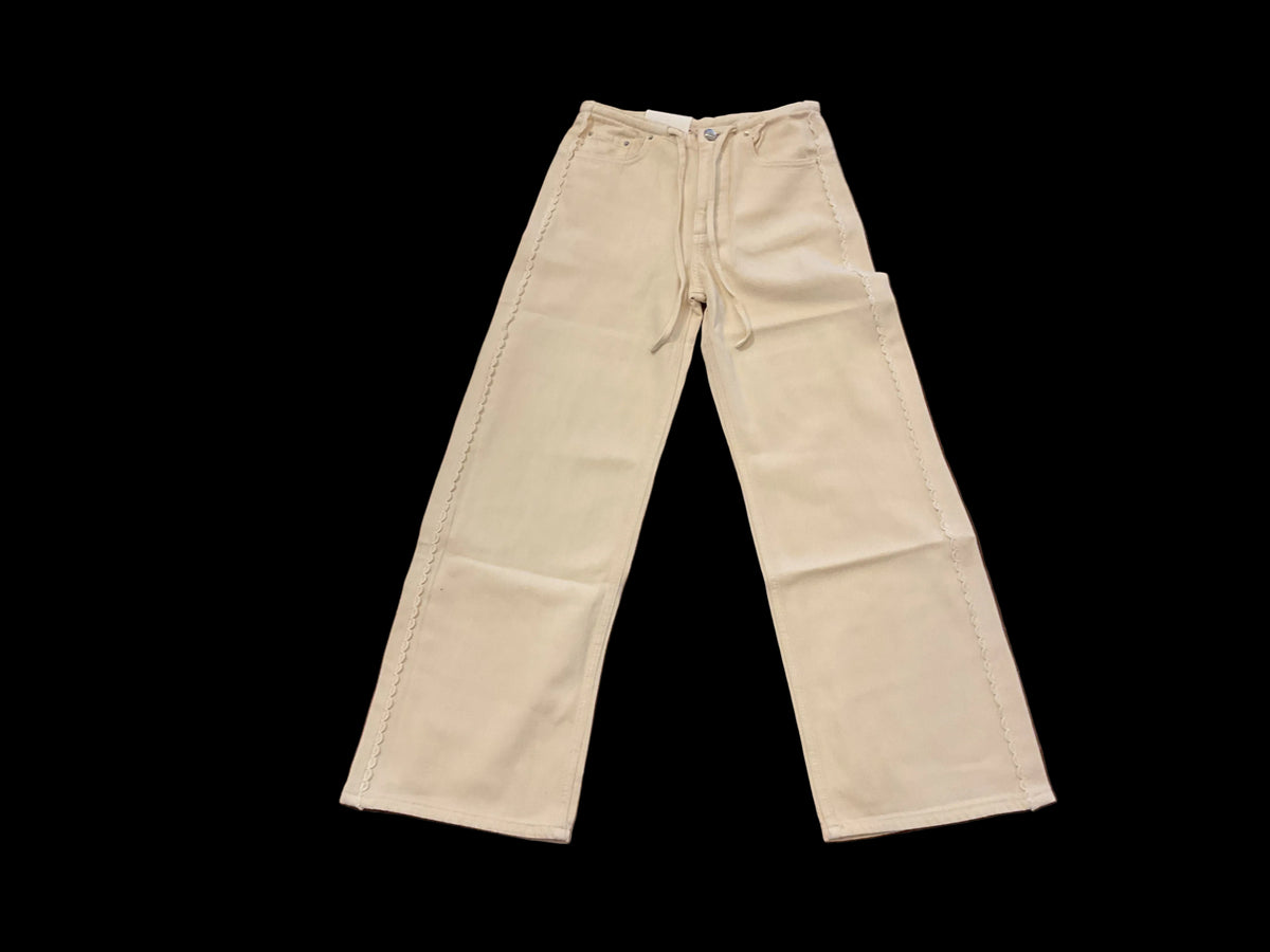 Frankie lace sugar cookie jeans
