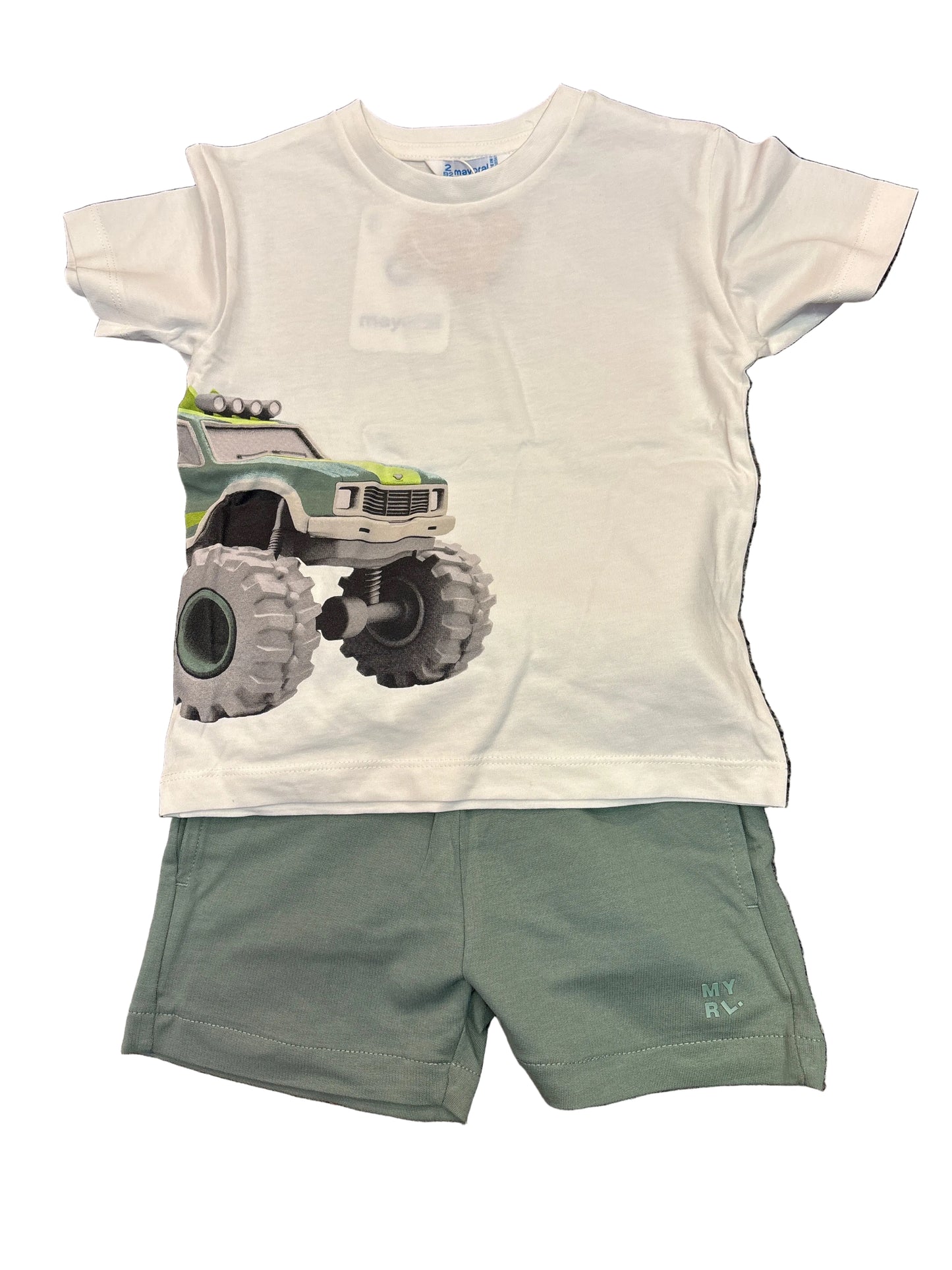 Truck set w/green shorts