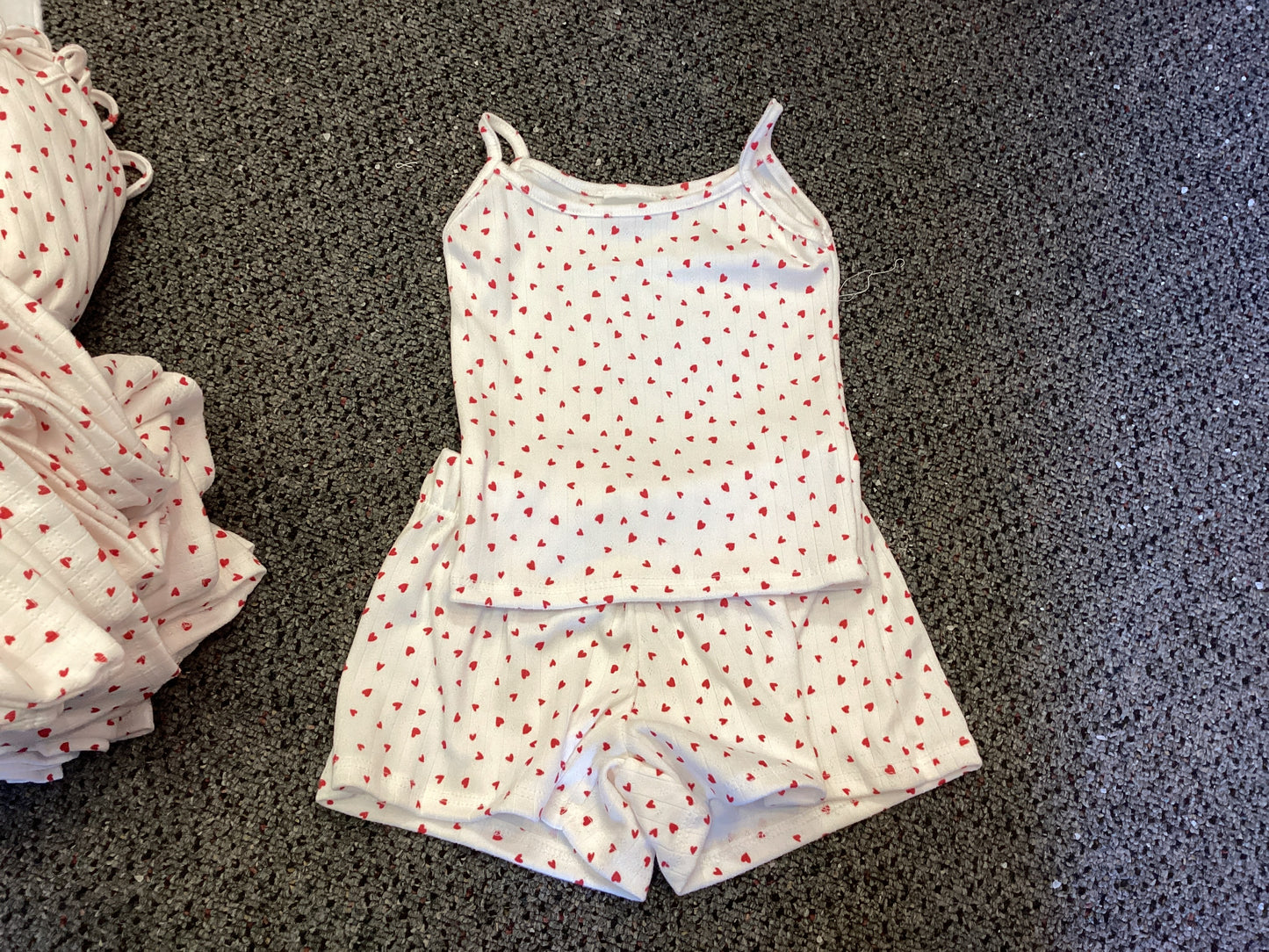 Firehouse white heart short/tank hearts