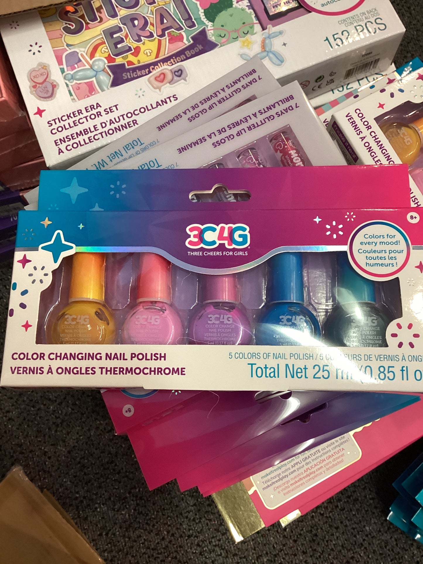 Make it Real color changing nail polish