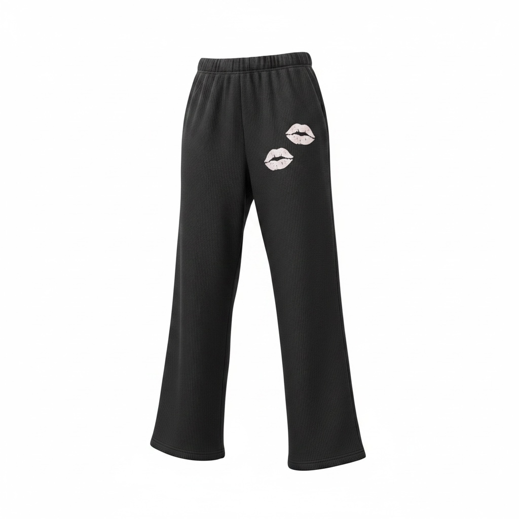 Black Thermal Pant w Kisses