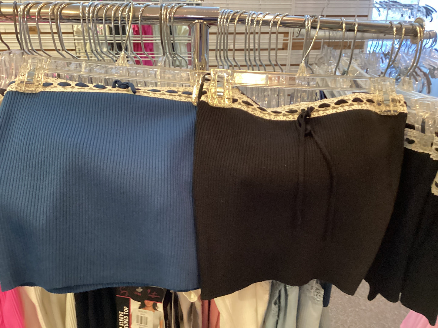 Pretty garbage rib strapless top