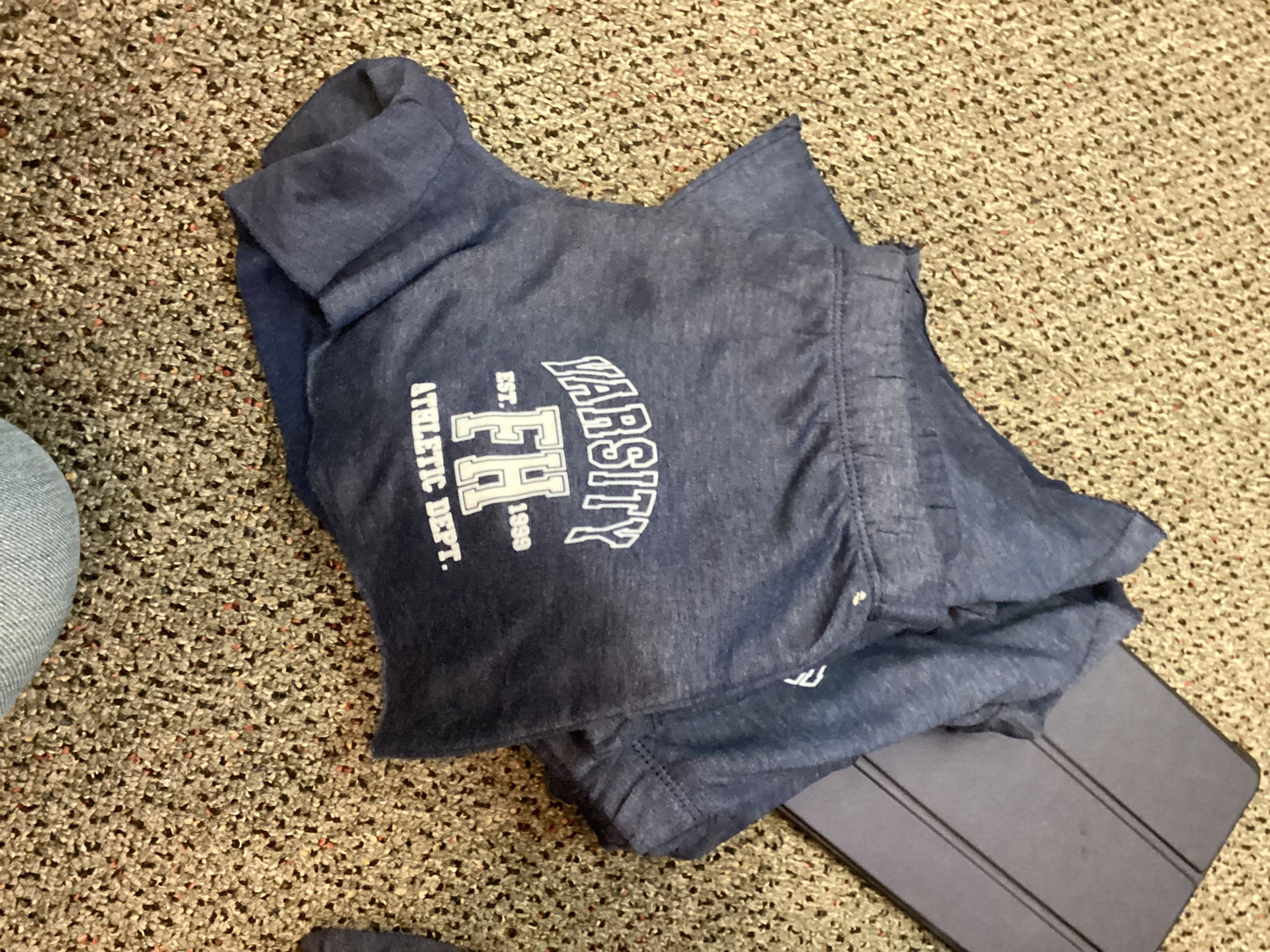 Firehouse varsity heather navy short