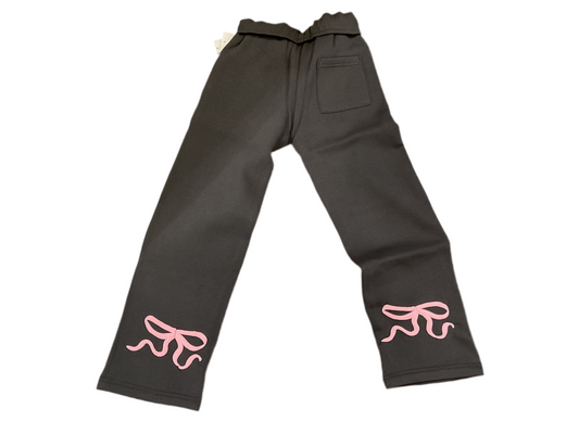 Grey wide leg pant with pink bow