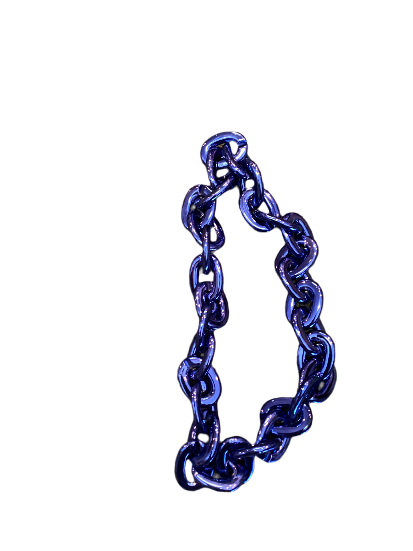 Lil Darlings big chain necklace