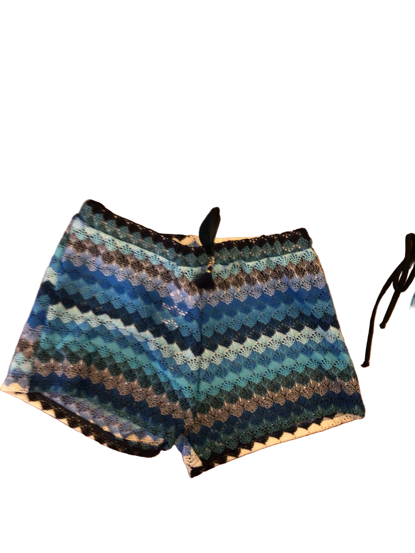 Le Tout Petites blue shell shorts