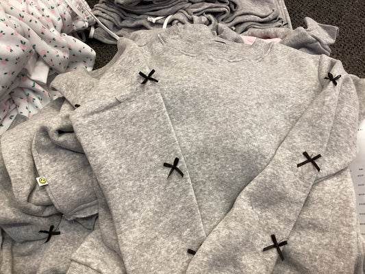 Love Junkie grey sweatshirt with bow