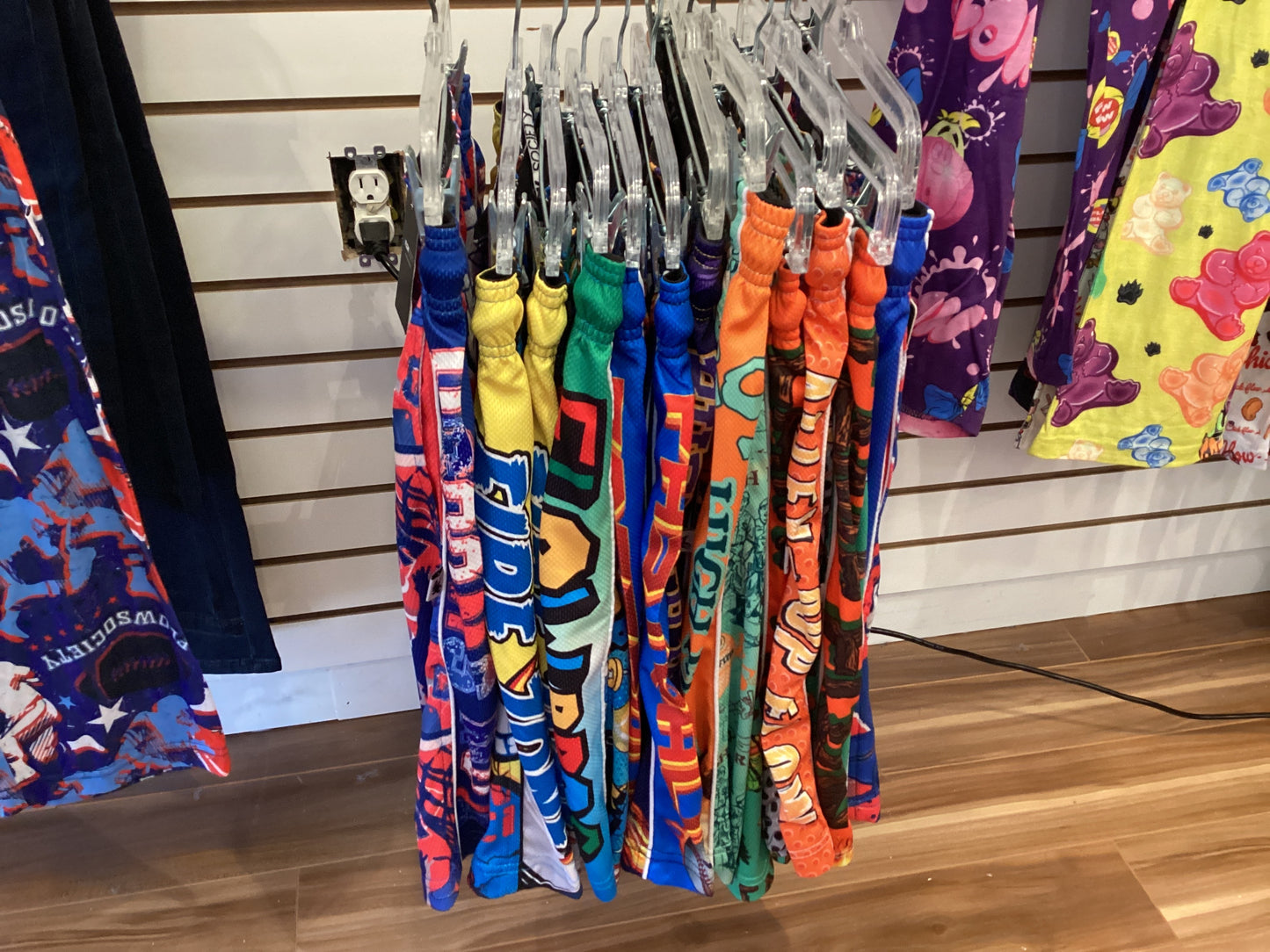 Flow society shorts