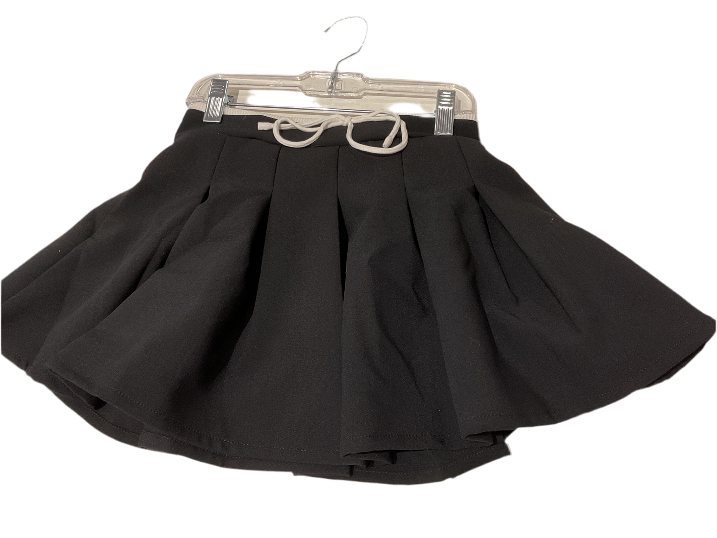 FBZ blk skirt with white bow