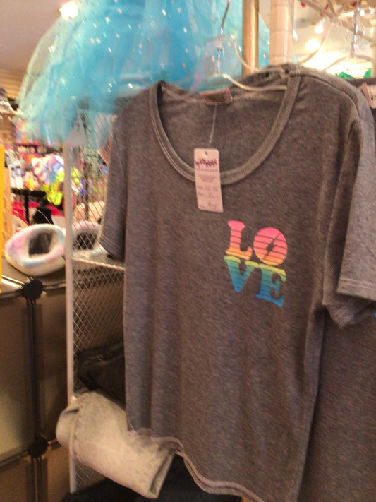 Firehouse gray ribbed Love tshirt