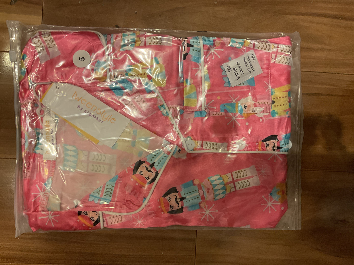 Tweenstyle pink holiday PJs