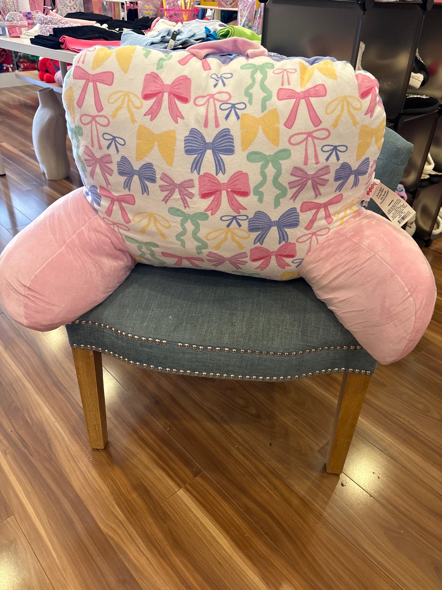 Iscream Pretty Bows Lounge Pillow