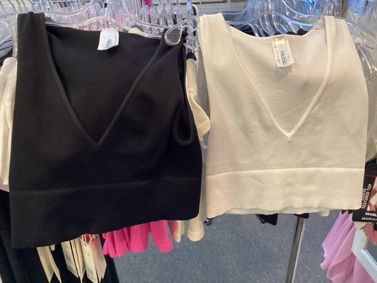 Nikki Biki Jr rib crop v tank