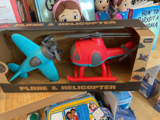 Large plane and helicopter set