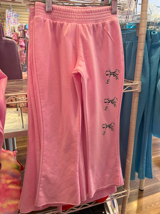 Firehouse light pink bow flare sweat