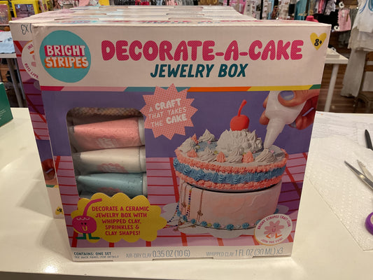 Decorate a Cake Jewelry Box