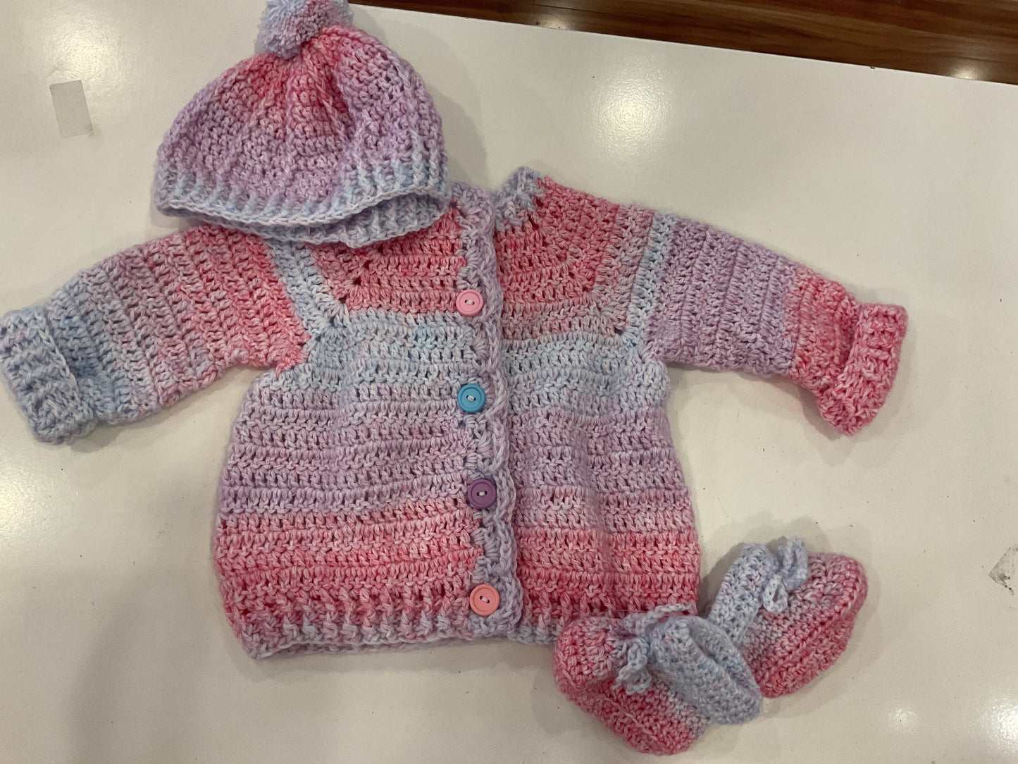 Baby knit sweater with hat and booties set