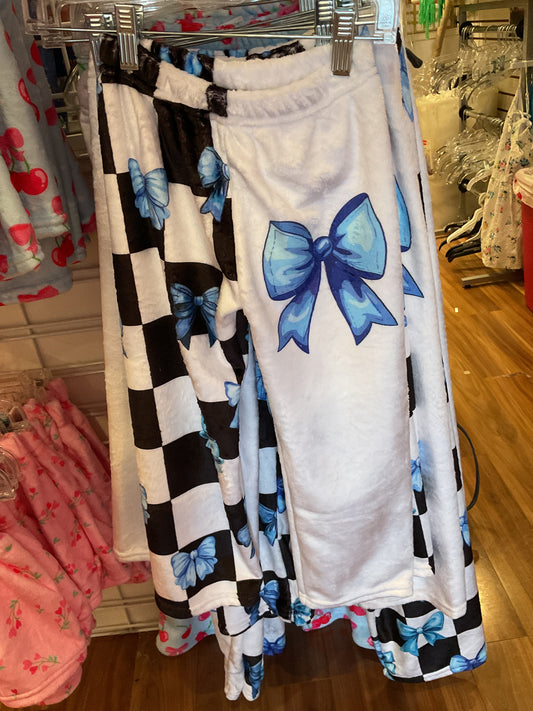 Penelope Wildberry bow cozy pants