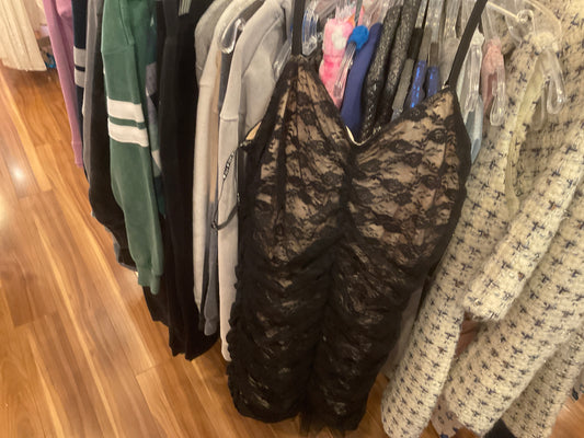 Katiej junior black lace dress