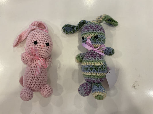 Knit rabbits