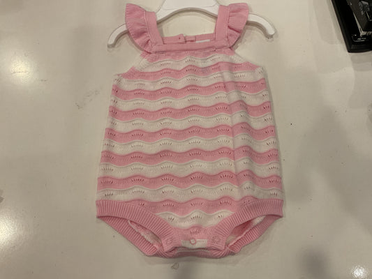 Pink and white sweater bubble
