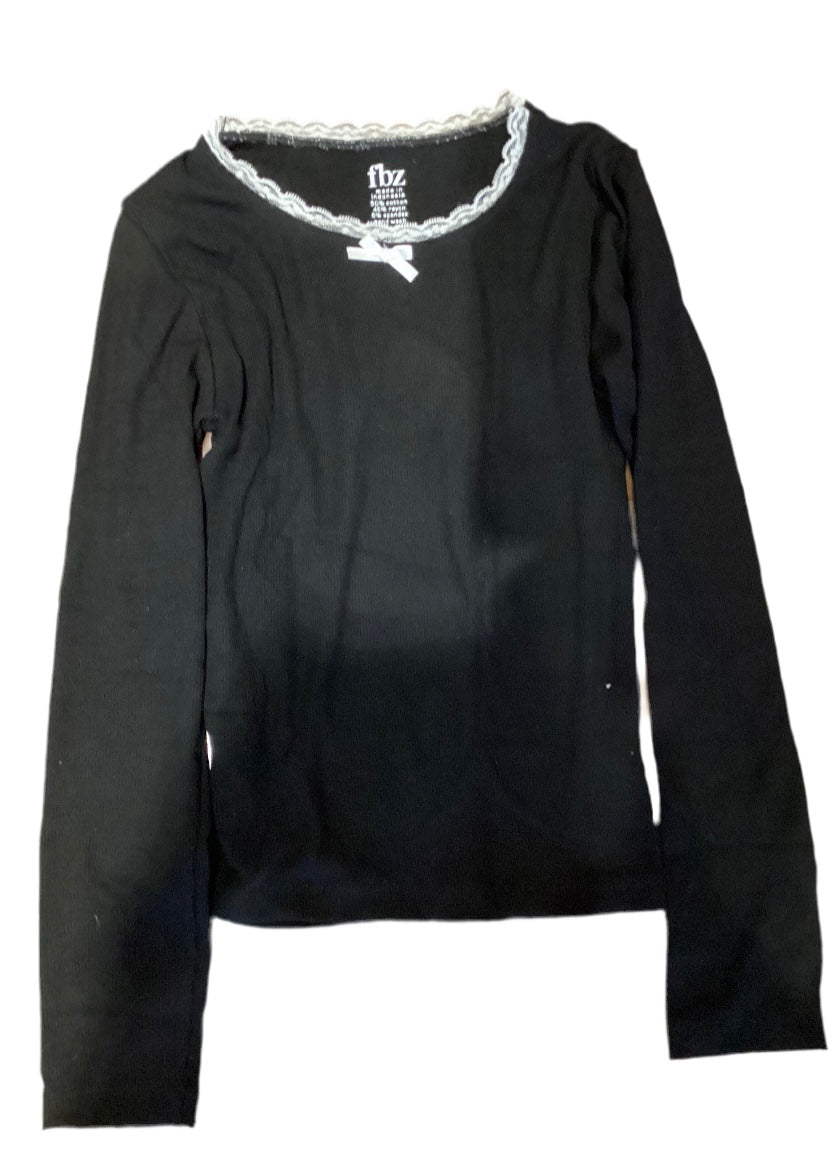 FBZ black L/S top w/lace and bow