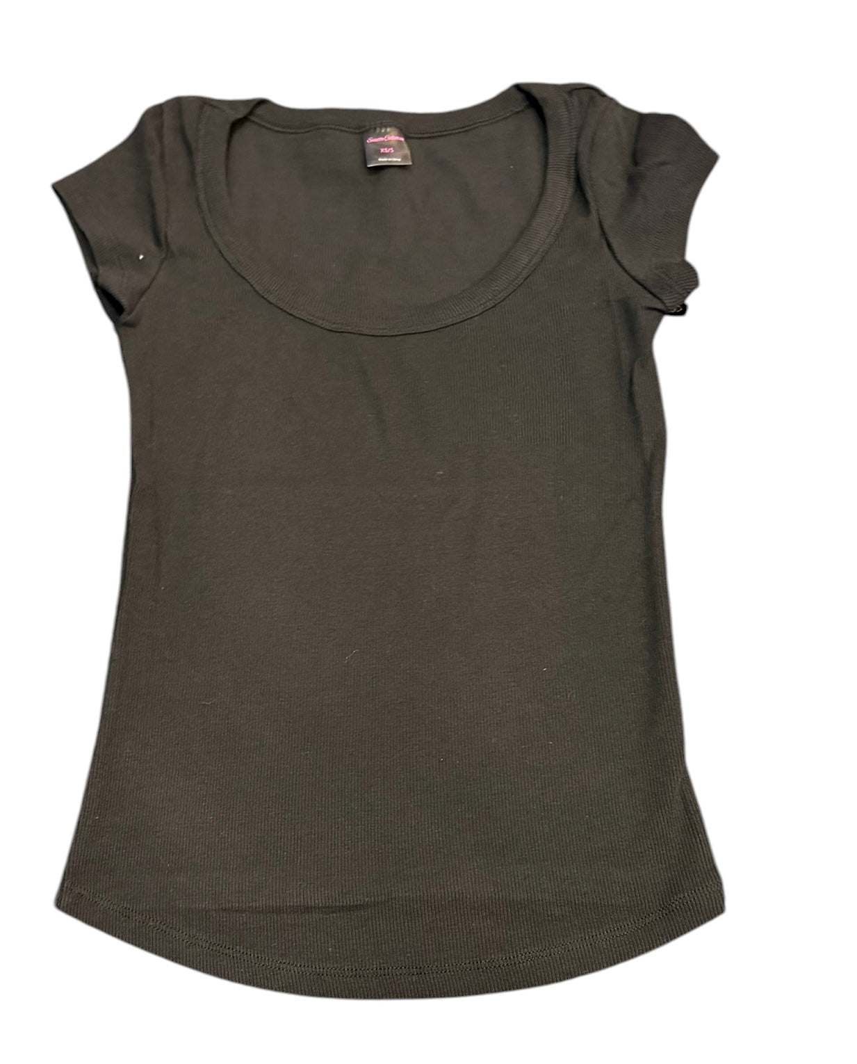 Scoop Neck Cap Sleeve Tee
