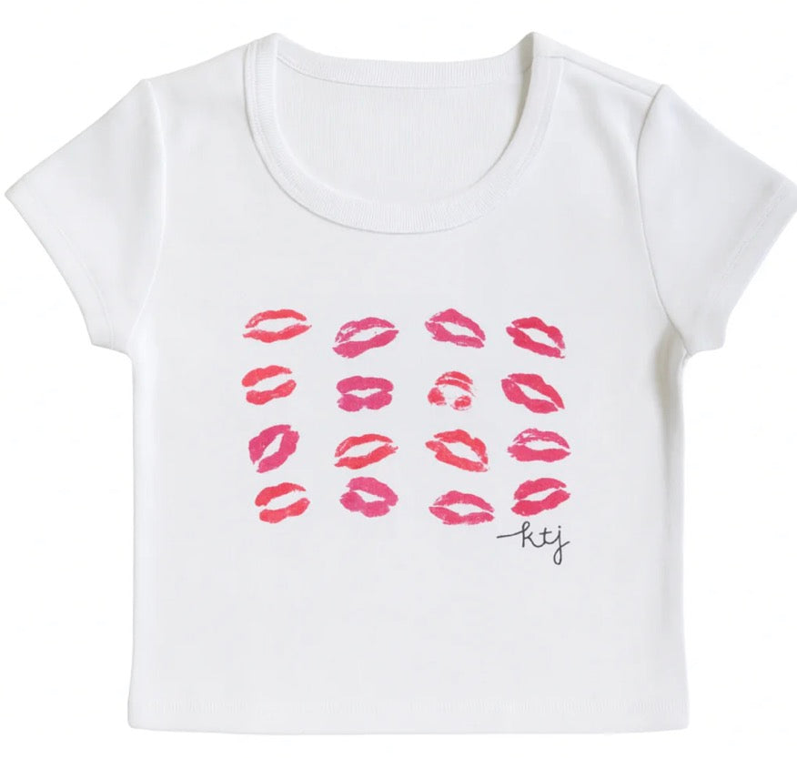 White kisses tshirt