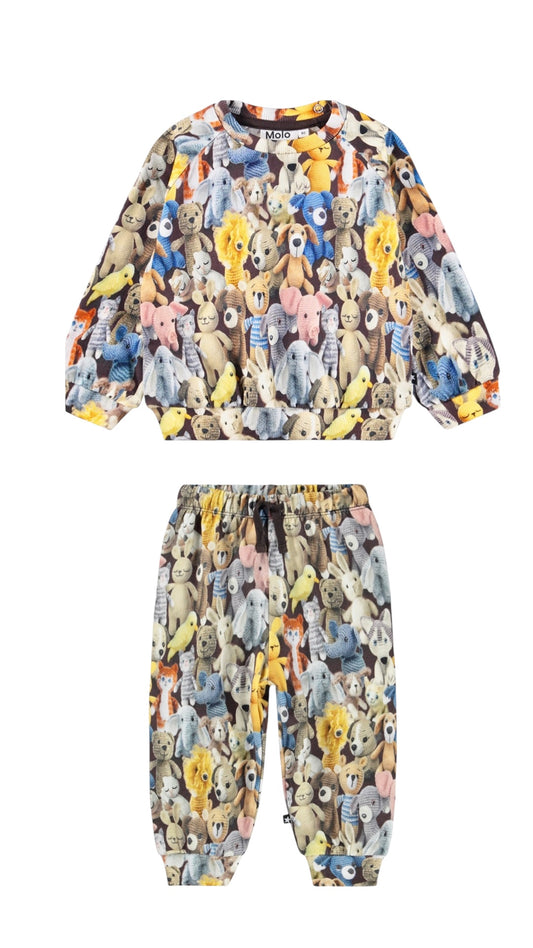 Cute Crochet Molo sweat set