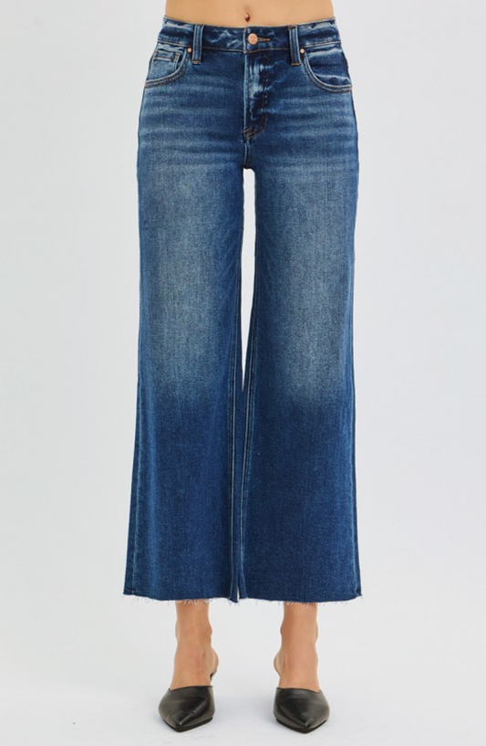 Mid Rise-Crop Wide-Raw Cut Hem Jeans